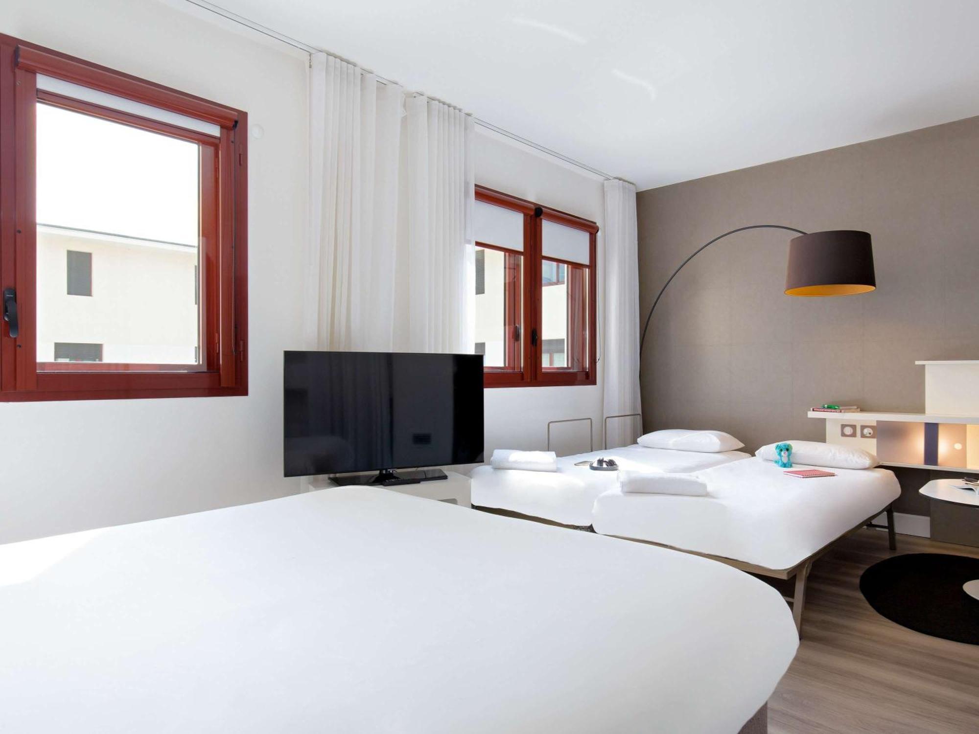 Novotel Suites Perpignan Centre Buitenkant foto