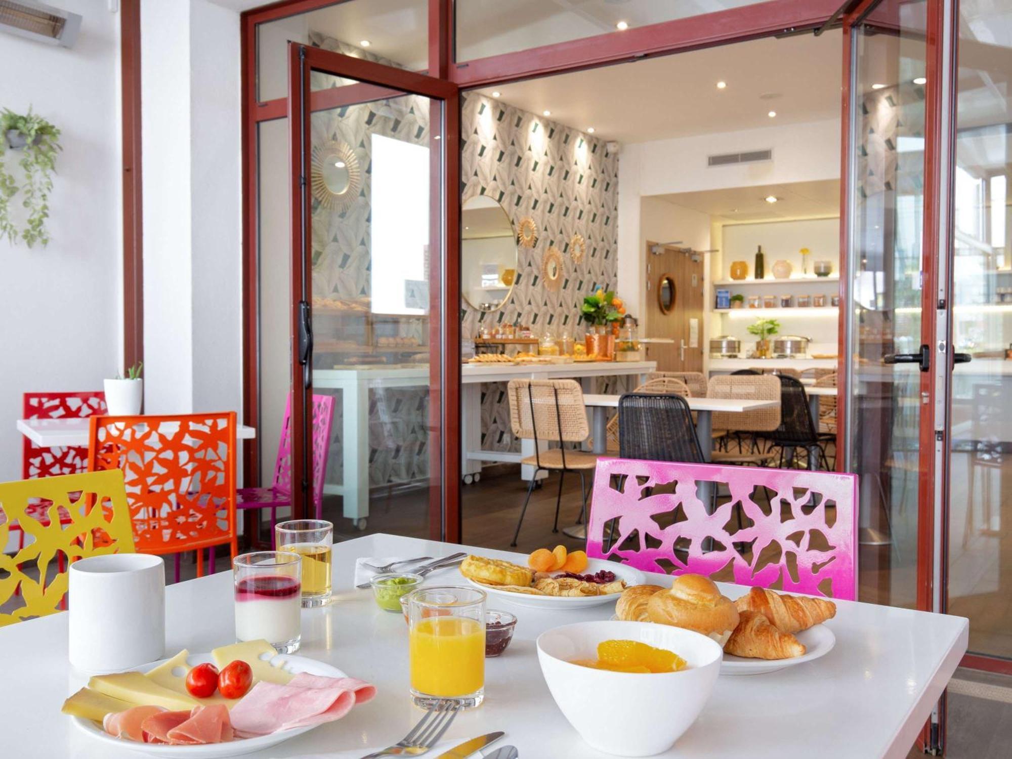 Novotel Suites Perpignan Centre Buitenkant foto